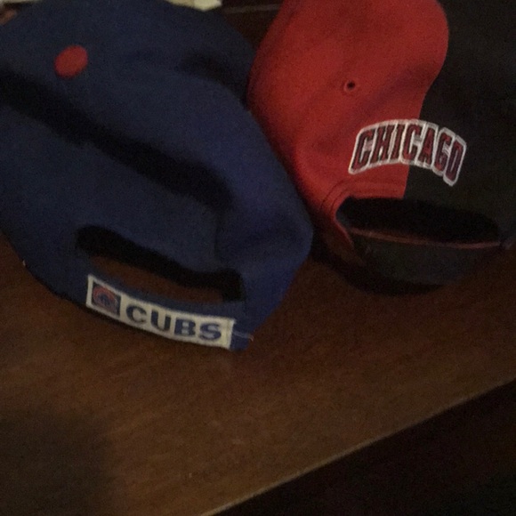 Chicago Cubs and Bull caps. - Picture 4 of 5